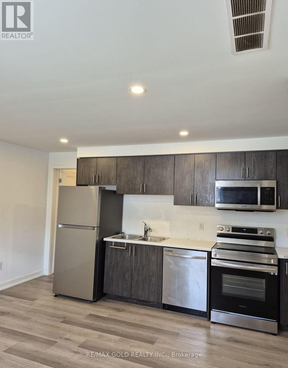 MLS® listing #29147837 for sale located at 812 - 4263 FOURTH AVENUE