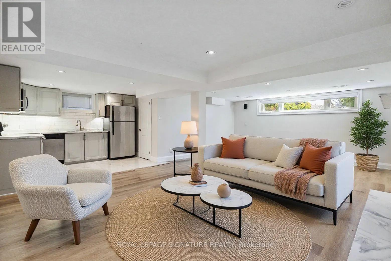 MLS® listing #29148477 for sale located at LOWER - 78 SLOANE AVENUE