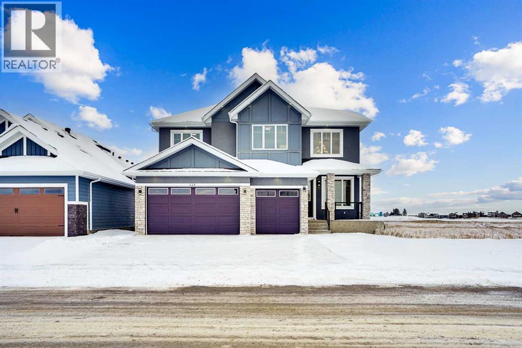 MLS® listing #29148816 for sale located at 335 Muirfield Crescent