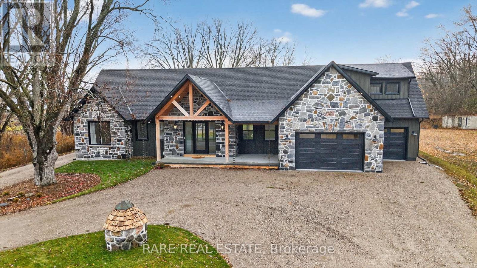 MLS® listing #29149572 for sale located at 1109 2ND LINE