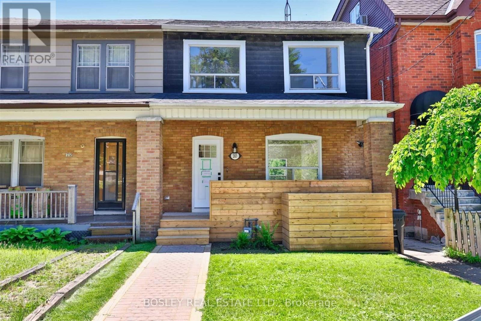 MLS® listing #29150081 for sale located at UPPER - 283 DAVISVILLE AVENUE