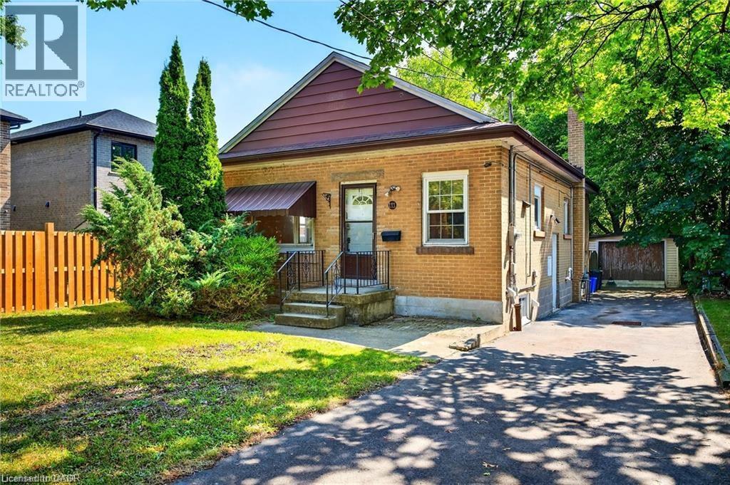 MLS® listing #29150517 for sale located at 111 LELAND Street