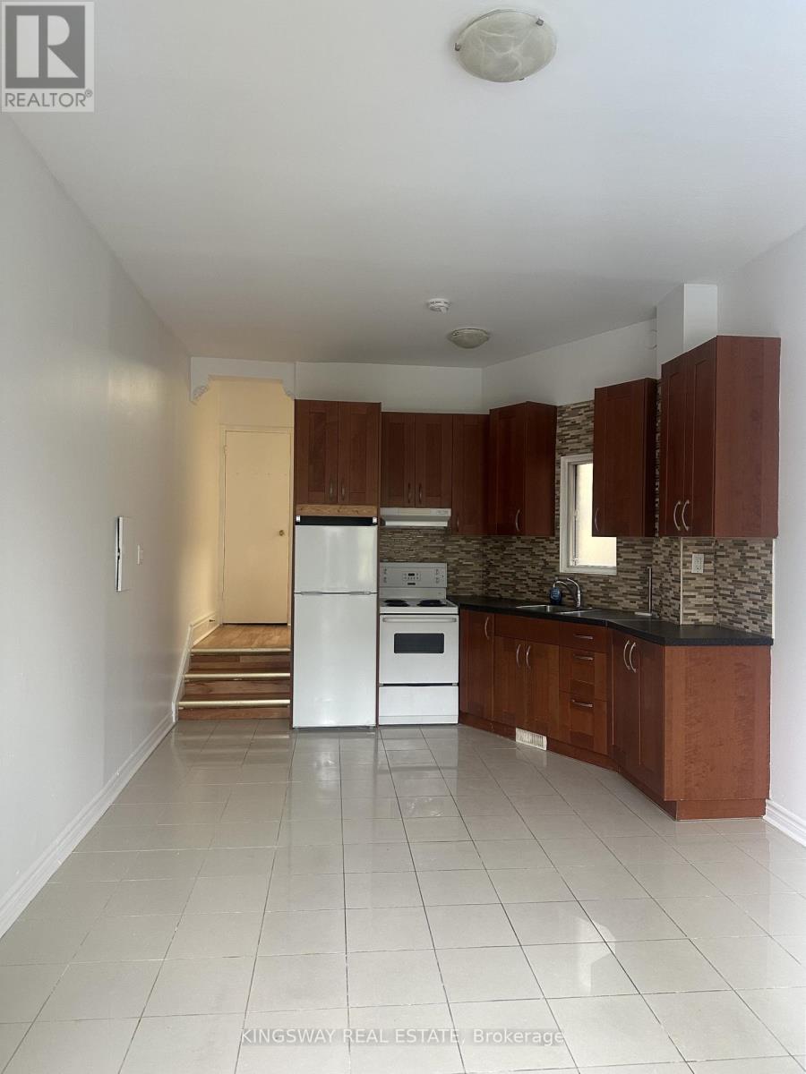 MLS® listing #29150651 for sale located at 2B - 1504 QUEEN STREET W