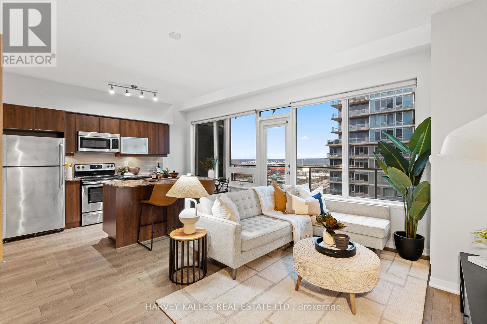 MLS® listing #29151735 for sale located at 1910 - 55 EAST LIBERTY STREET