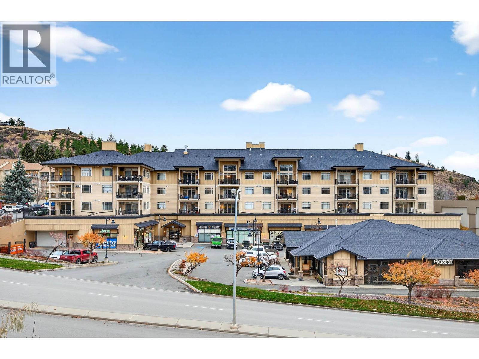 MLS® listing #29152163 for sale located at 1390 Hillside Drive Unit# 101