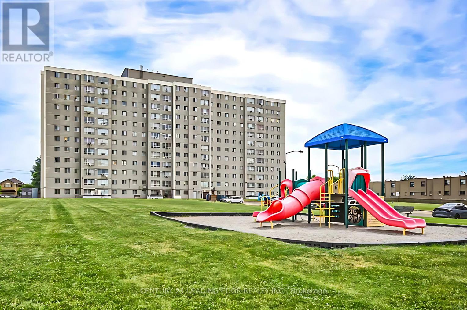 MLS® listing #29153885 for sale located at 611 - 940 CALEDONIA ROAD