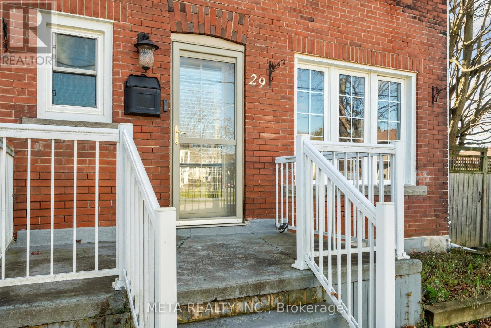 MLS® listing #29154038 for sale located at 29 ANN STREET