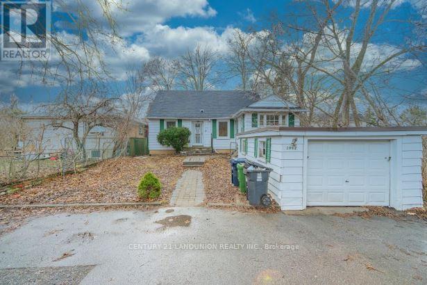 MLS® listing #29154343 for sale located at 2982 BAYVIEW AVENUE