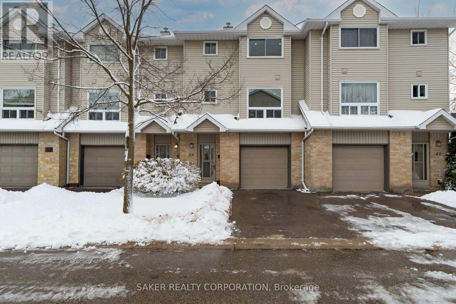 MLS® listing #29154677 for sale located at 39 - 1990 WAVELL STREET