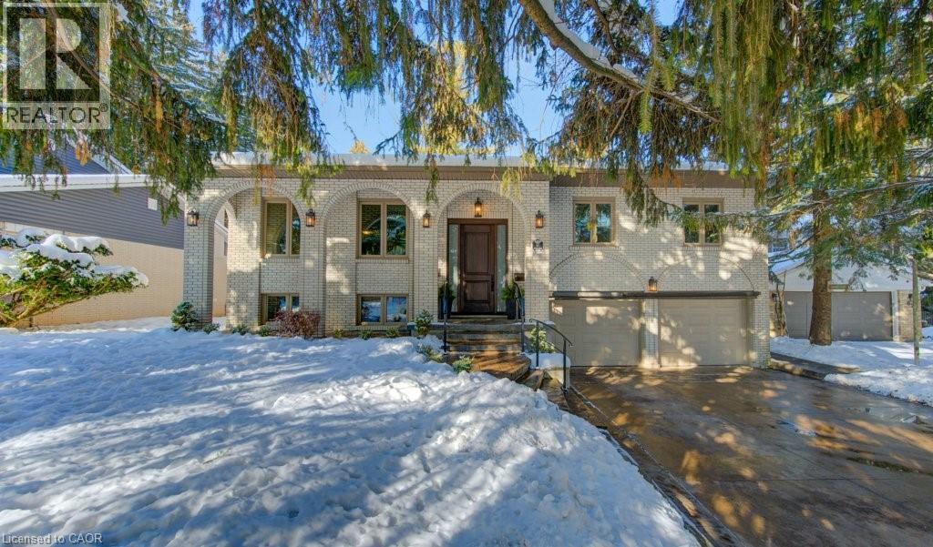 MLS® listing #29159088 for sale located at 67 INWOOD Crescent