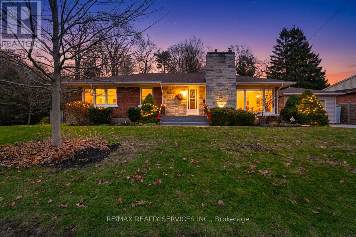 MLS® listing #29159451 for sale located at 145 GLENFOREST ROAD