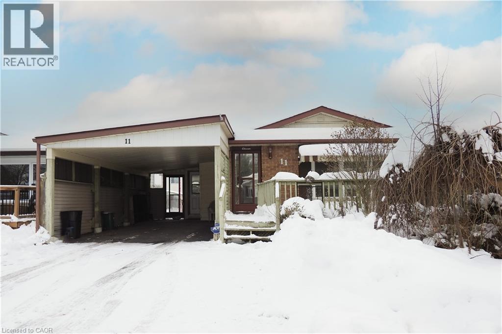 MLS® listing #29161291 for sale located at 11 BROKEN OAK Crescent