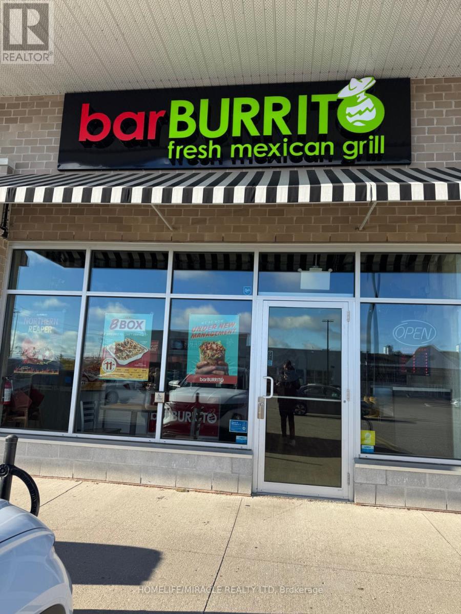 MLS® listing #29162036 for sale located at 300B - 606 LAURELWOOD STREET