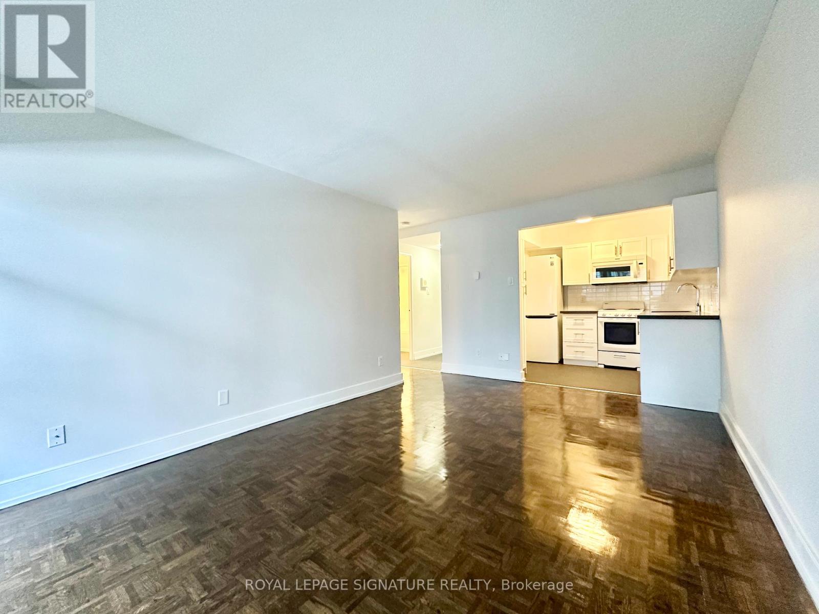 MLS® listing #29162250 for sale located at 2109 - 33 ISABELLA STREET