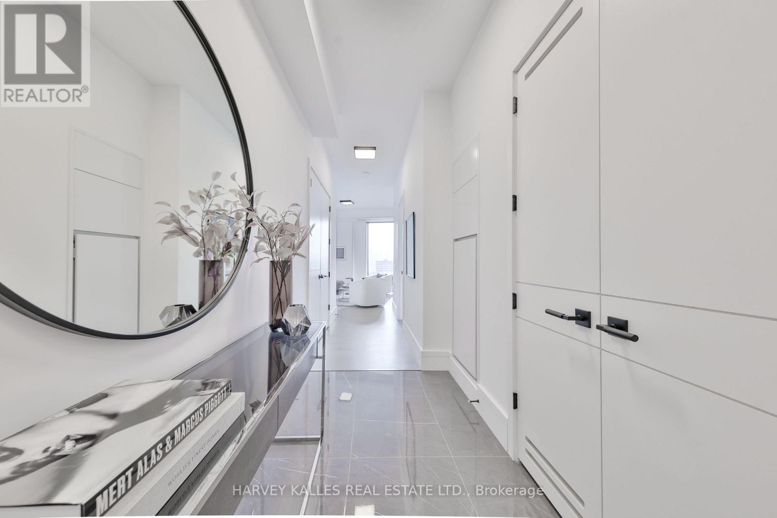 MLS® listing #29162269 for sale located at 1607 - 215 LONSDALE ROAD