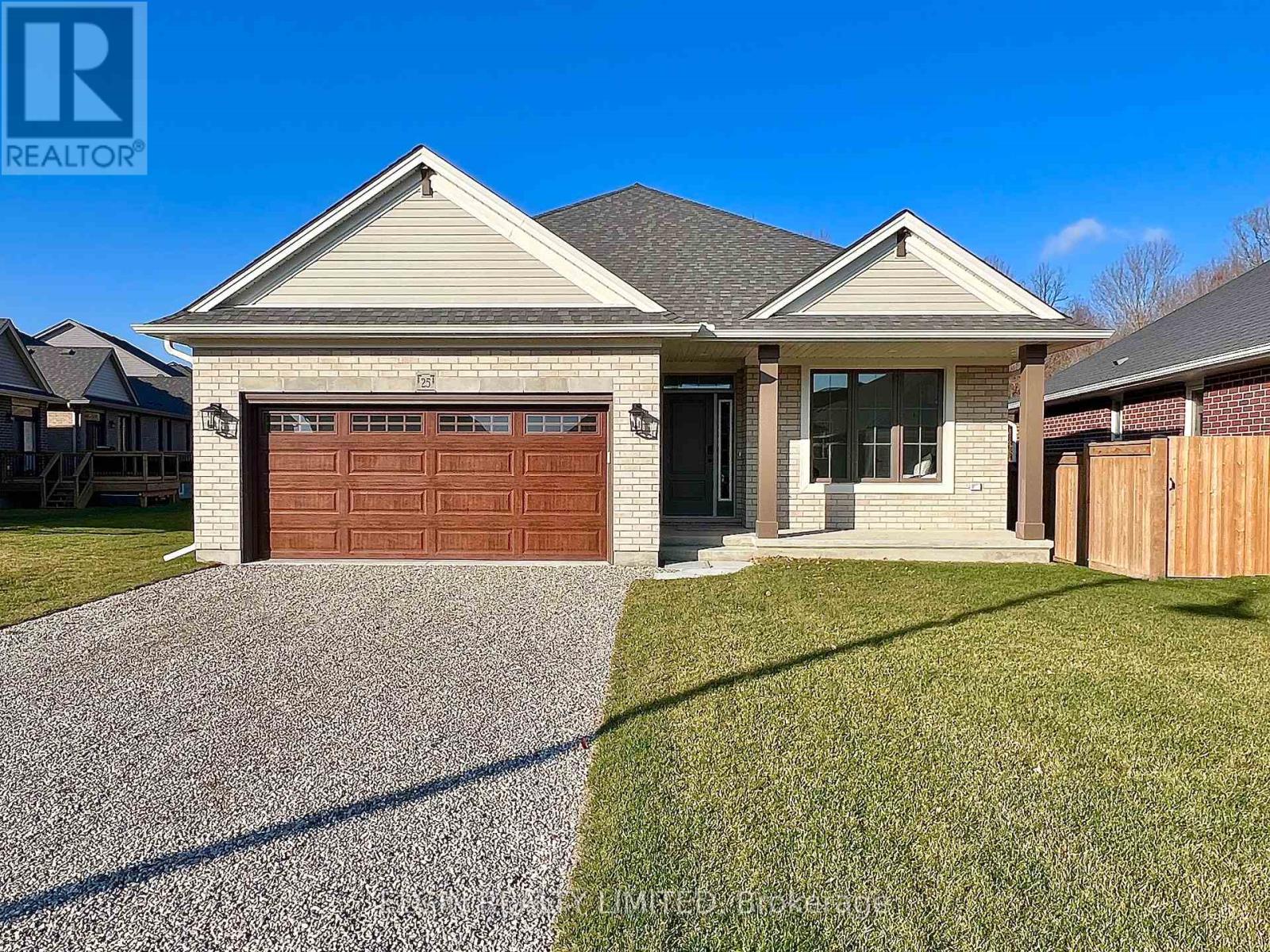 MLS® listing #29162480 for sale located at 25 DUNNING WAY