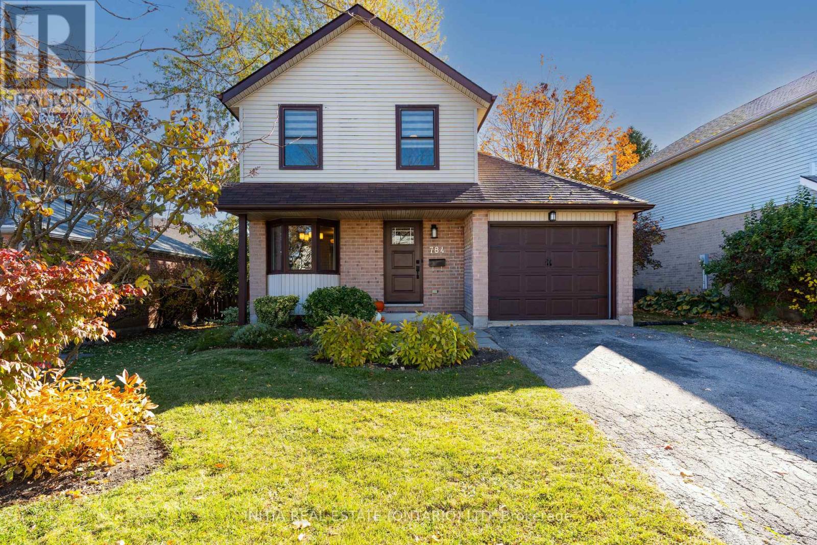 MLS® listing #29162656 for sale located at 784 HOMEVIEW ROAD