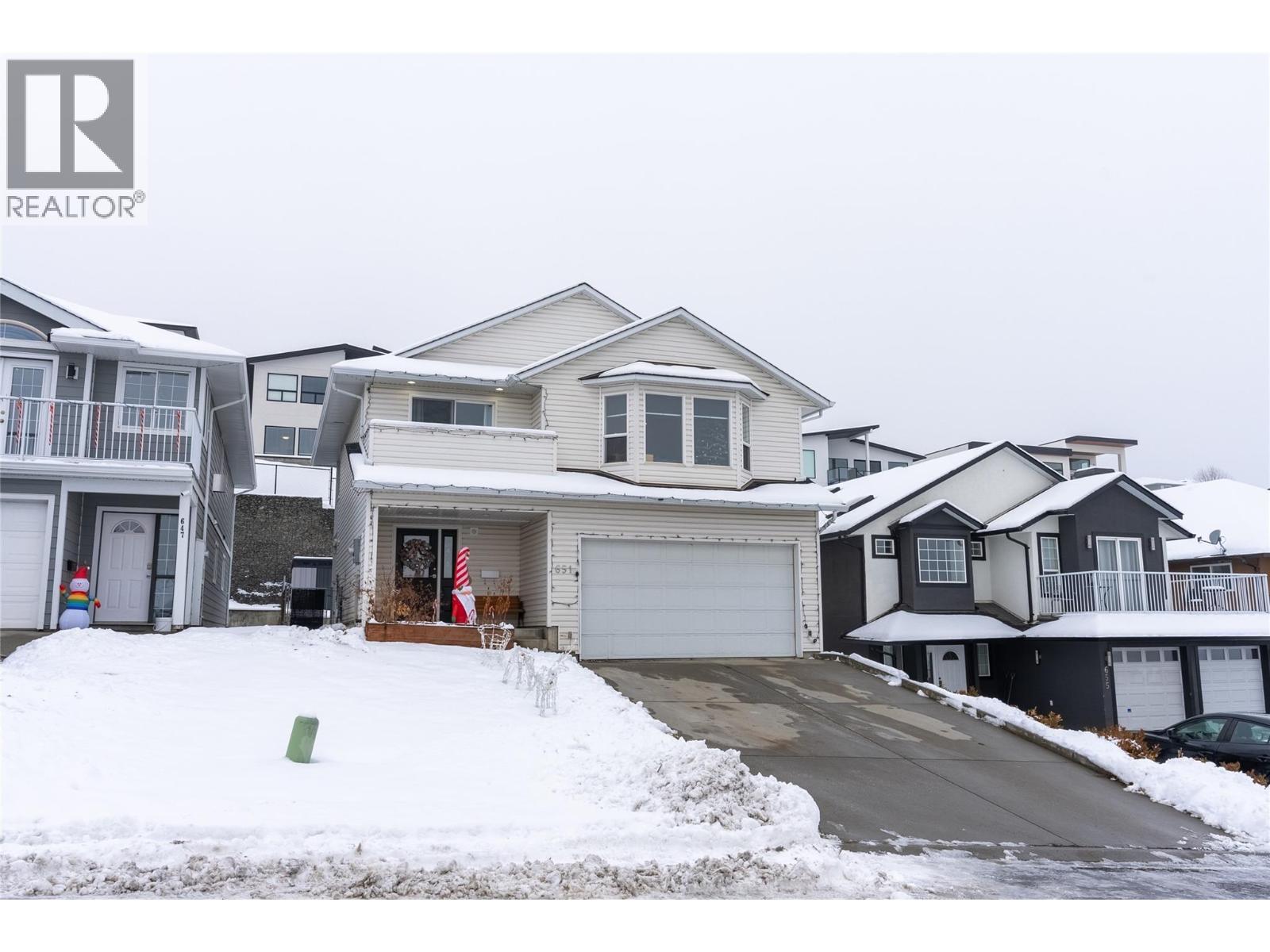MLS® listing #29164122 for sale located at 651 DUNROBIN Drive