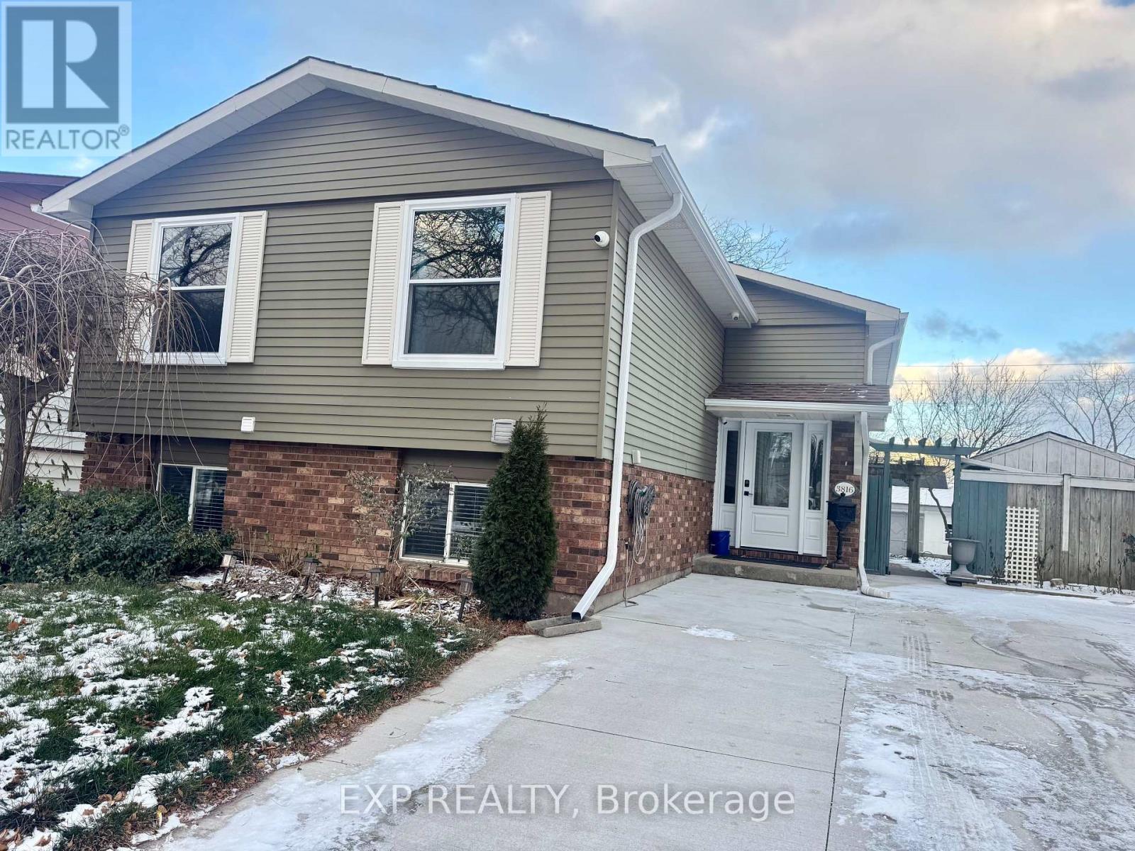 MLS® listing #29164474 for sale located at 3816 PANAMA COURT