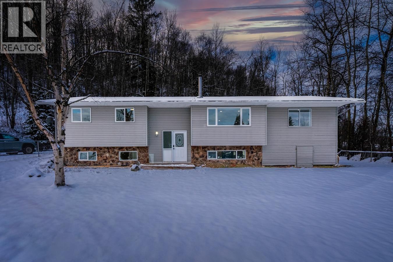 MLS® listing #29164696 for sale located at 2988 ANDRES ROAD