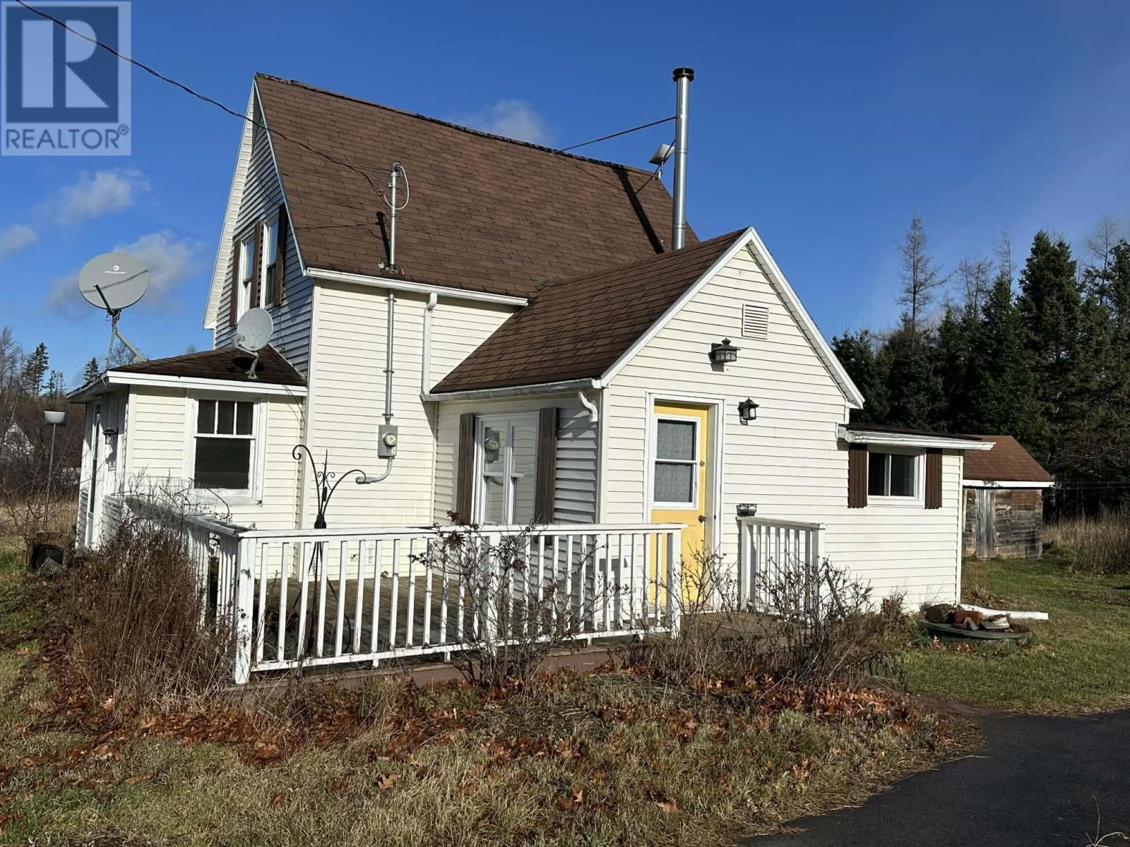 MLS® listing #29165302 for sale located at 906 County Line Rte 325 Road