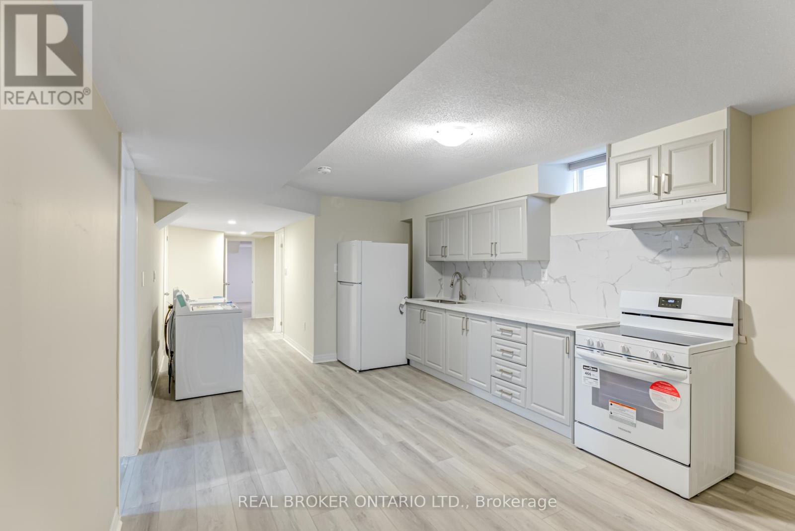 MLS® listing #29165561 for sale located at 6 NORTHROP BSMT AVENUE N