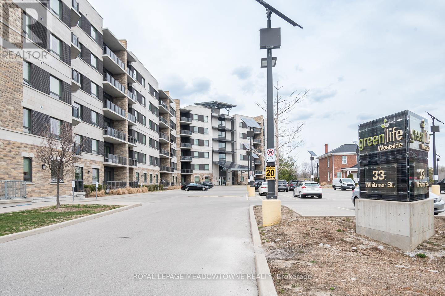 MLS® listing #29165605 for sale located at 324 - 33 WHITMER STREET