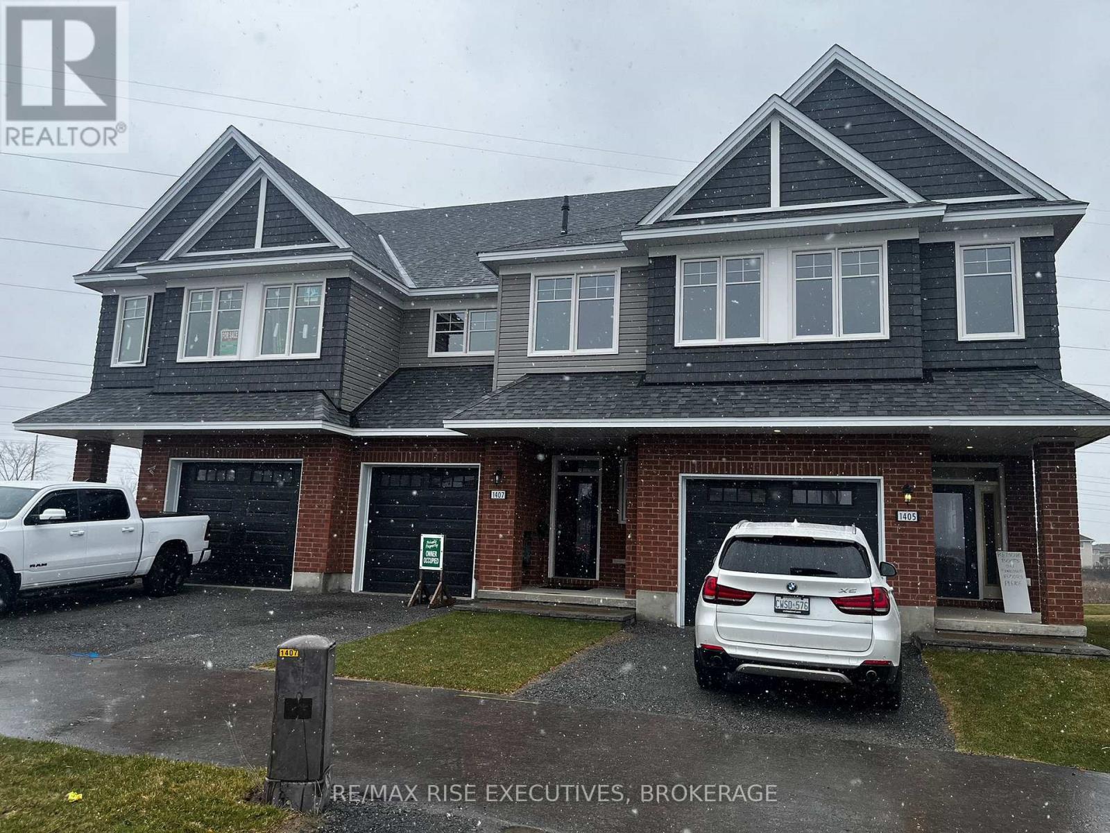 MLS® listing #29165650 for sale located at 1405 DEMERS AVENUE