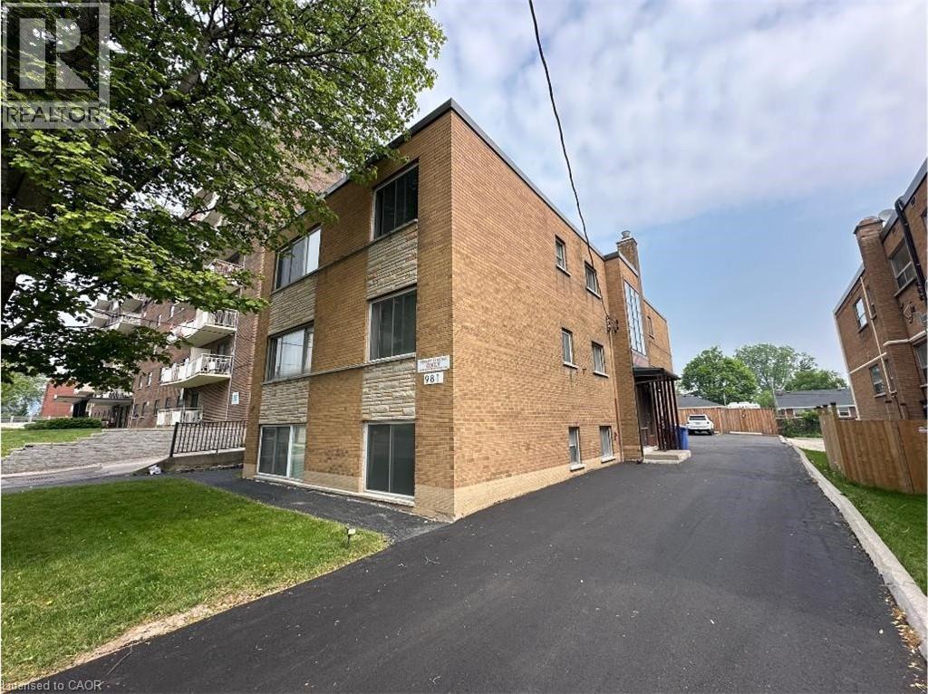 MLS® listing #29165794 for sale located at 981 MOHAWK Road E