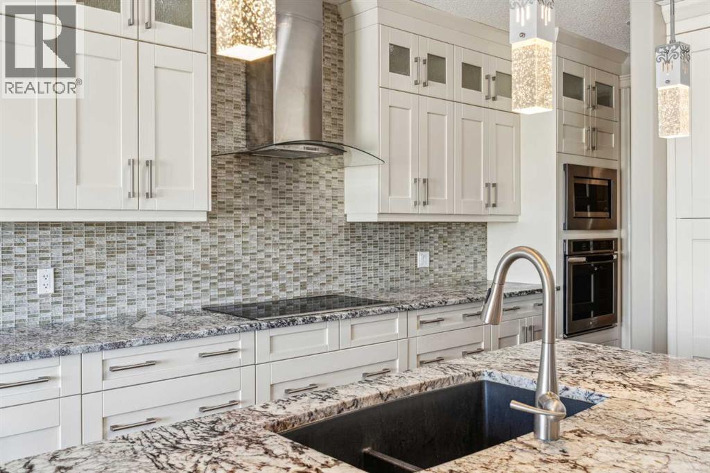 MLS® listing #29168624 for sale located at 152 Evansborough Way NW