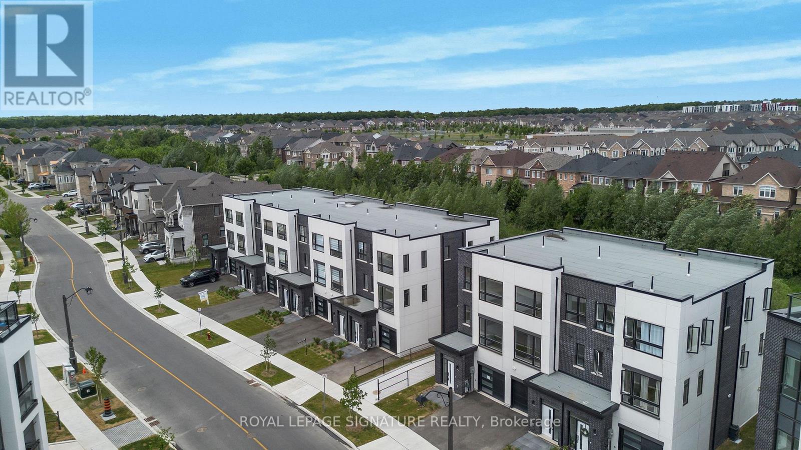 MLS® listing #29168799 for sale located at 3047 TRAILSIDE DRIVE