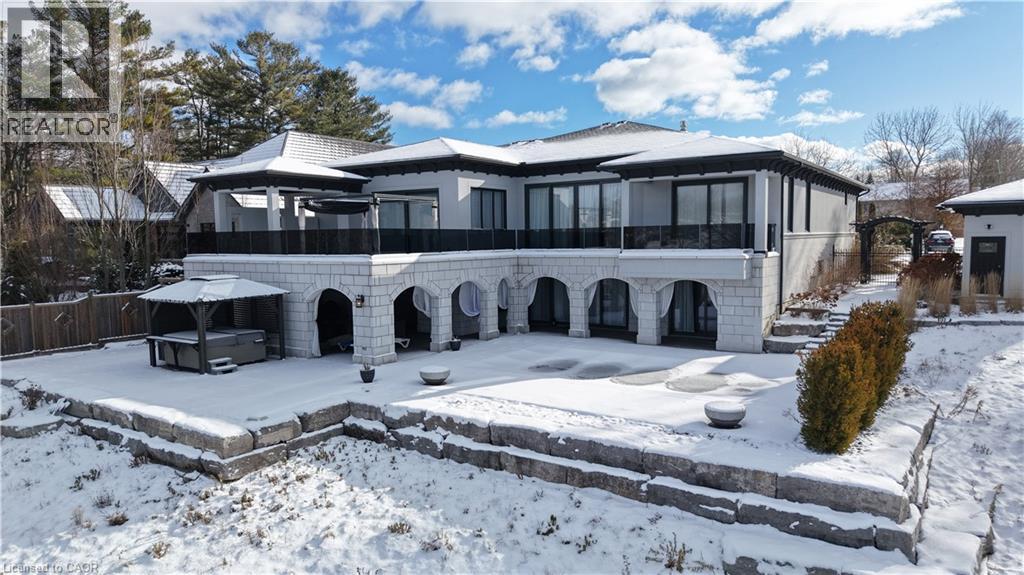 MLS® listing #29169025 for sale located at 67 DONJON Boulevard