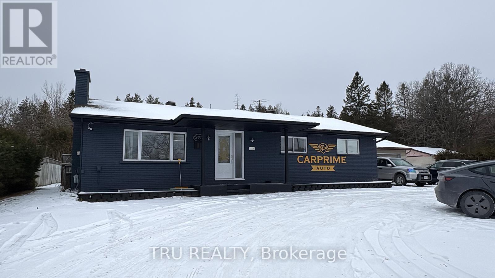 MLS® listing #29169558 for sale located at 2029 CARP ROAD