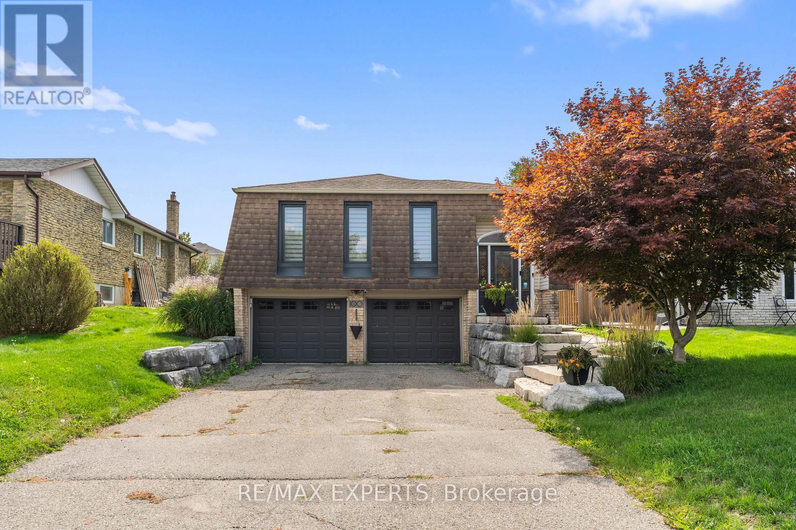 MLS® listing #29169569 for sale located at LOWER - 100 HESP DRIVE