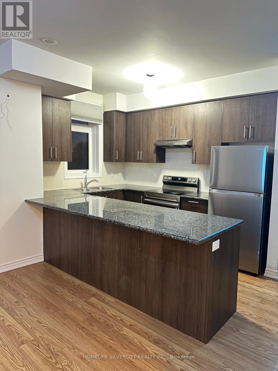 MLS® listing #29169943 for sale located at 10 - 10 HALLIFORD PLACE