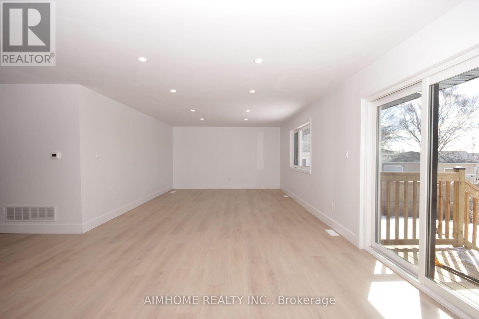 MLS® listing #29173338 for sale located at MAIN - 1162 NELSON STREET