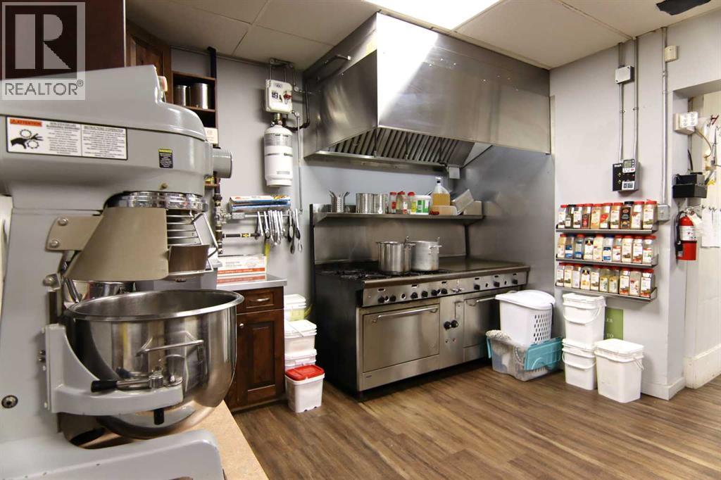 MLS® listing #29173697 for sale located at 5026 51 Avenue