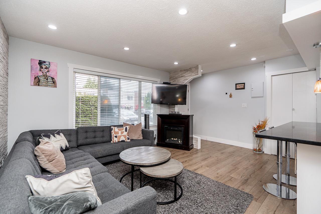 MLS® listing #29174086 for sale located at 612 11901 89A AVENUE