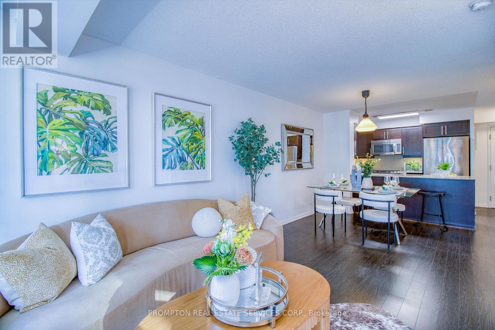 MLS® listing #29176373 for sale located at 916 - 35 BASTION STREET