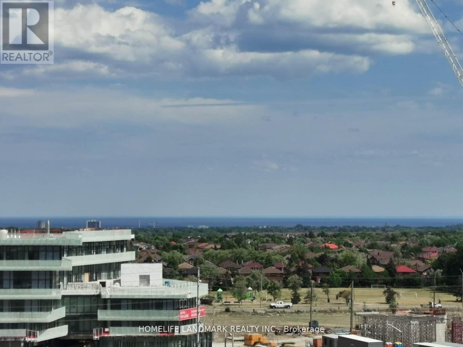 MLS® listing #29176378 for sale located at 819 - 4055 PARKSIDE VILLAGE DRIVE