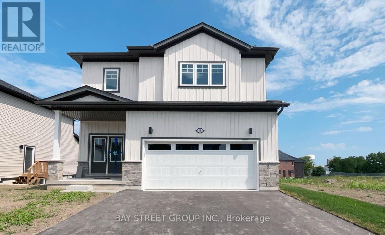 MLS® listing #29176396 for sale located at UPPER - 75 HILLCREST ROAD