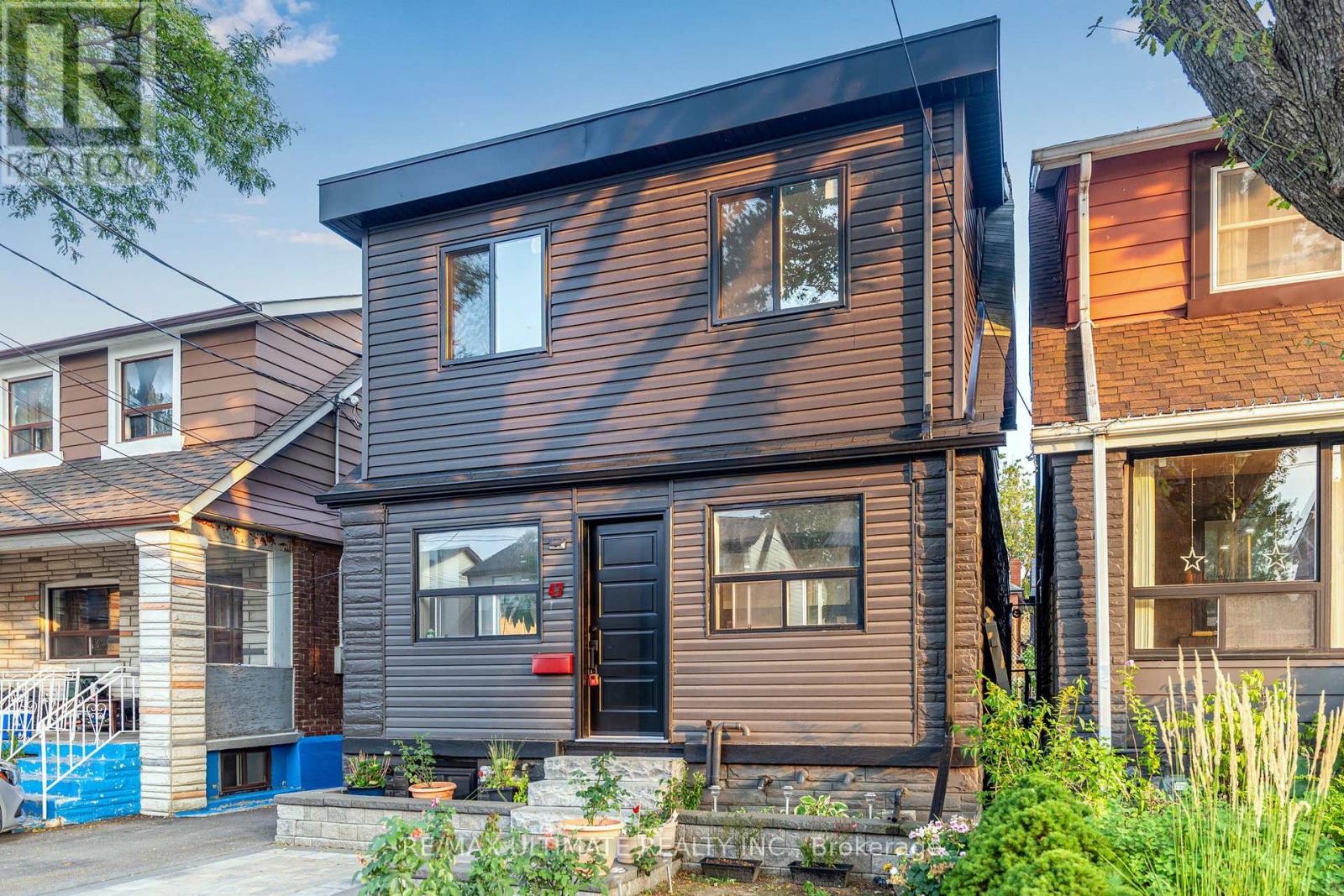 MLS® listing #29176424 for sale located at 47 MAHONEY AVENUE