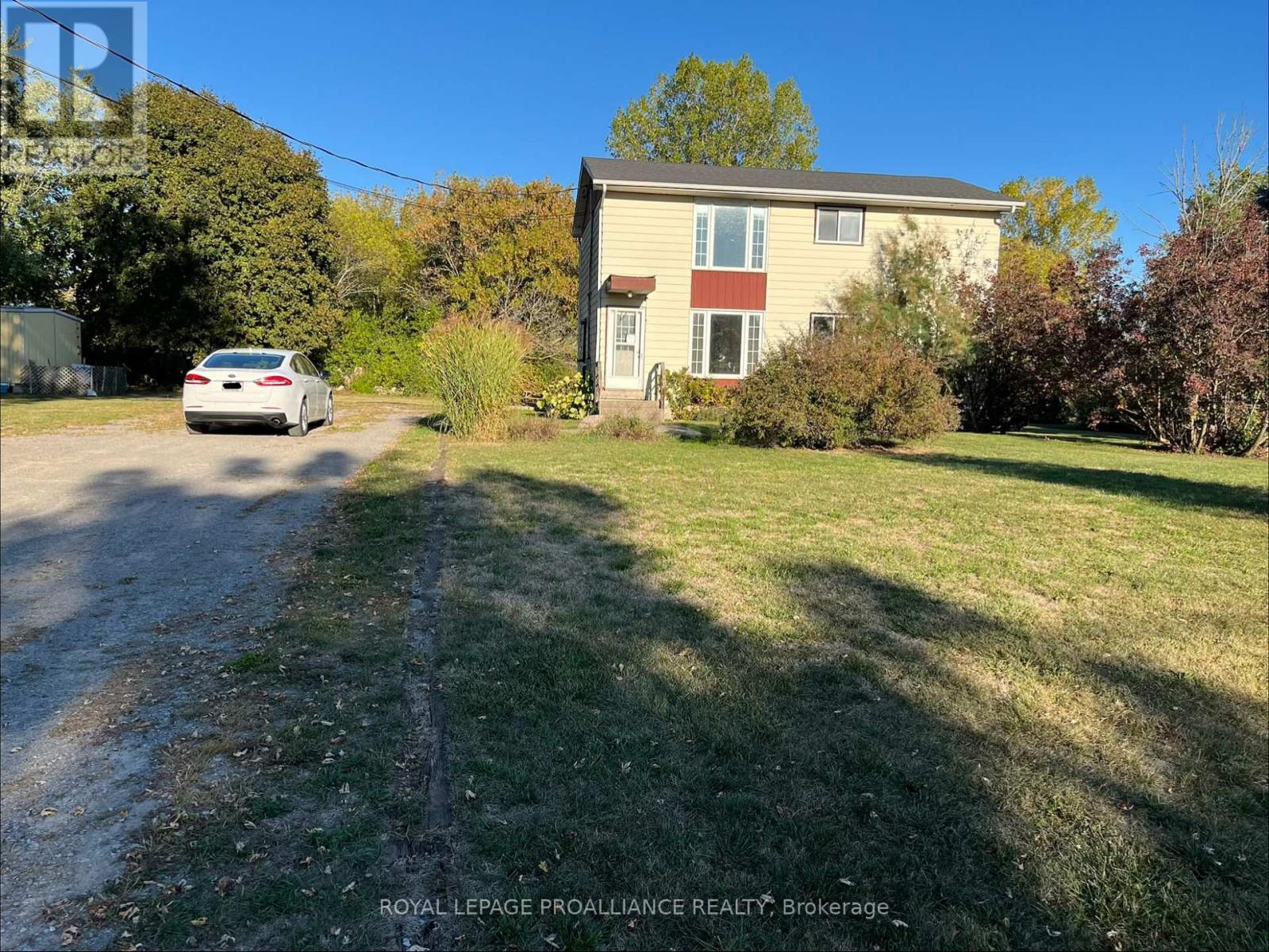 MLS® listing #29176979 for sale located at 25 QUINTE VIEW DRIVE