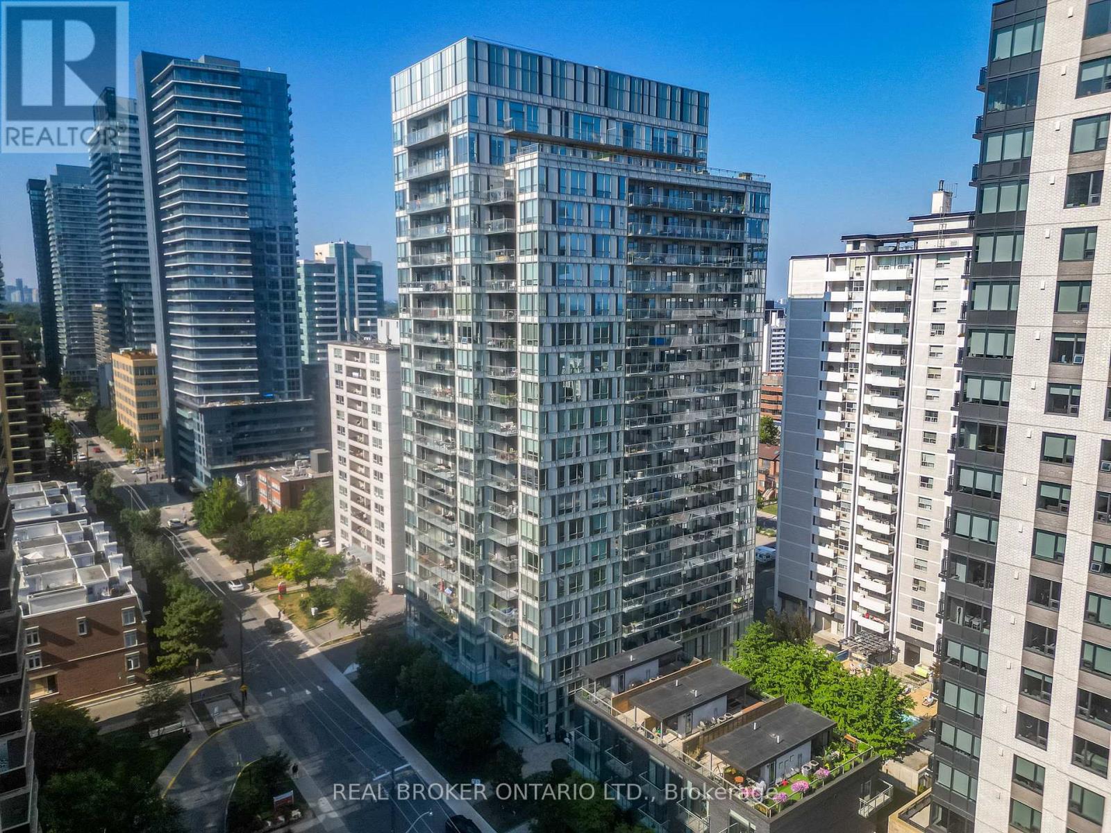 MLS® listing #29177479 for sale located at 1509 - 83 REDPATH AVENUE