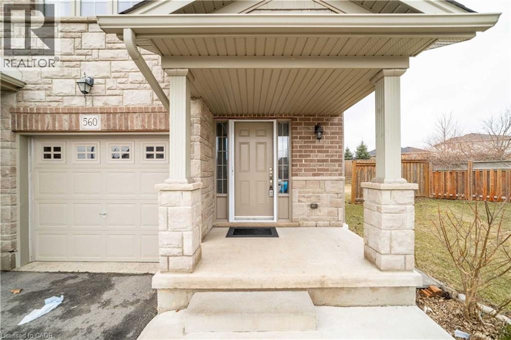 MLS® listing #29178258 for sale located at 560 LANDGREN CRT Unit# (Upper)