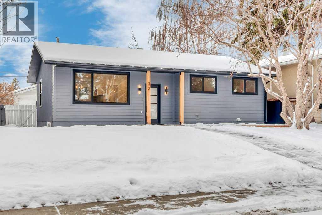 MLS® listing #29179458 for sale located at 32 Allandale Close SE