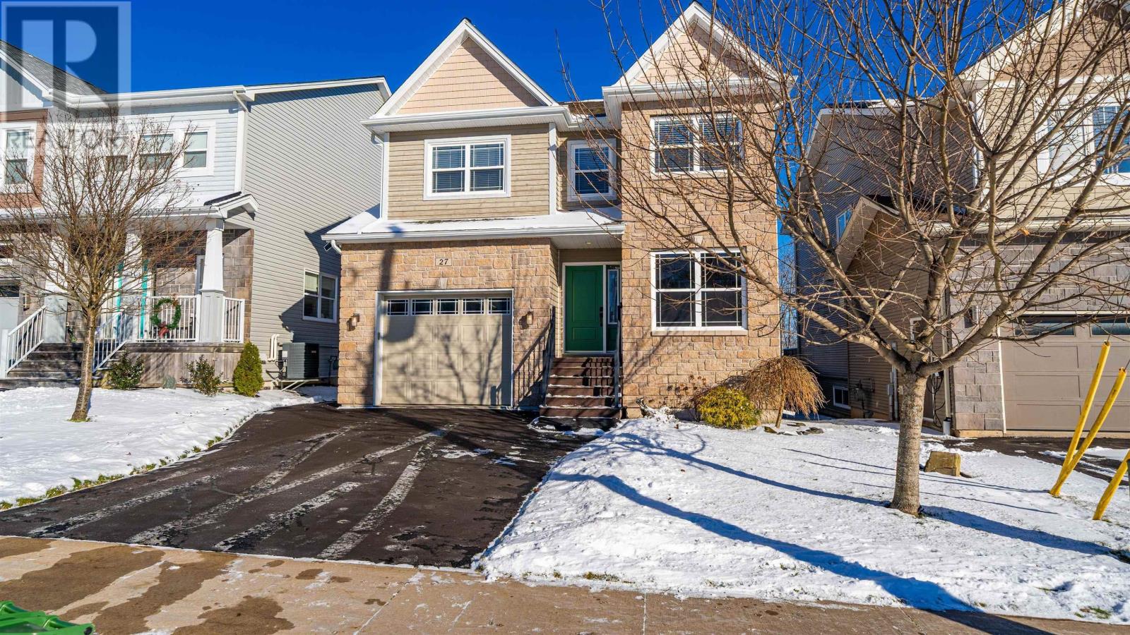 MLS® listing #29179682 for sale located at 27 Aspenhill Court