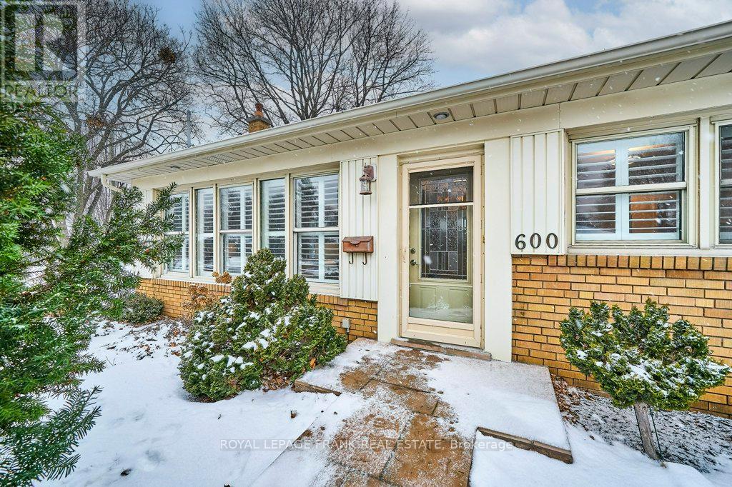 MLS® listing #29179904 for sale located at 600 COLBORNE STREET E
