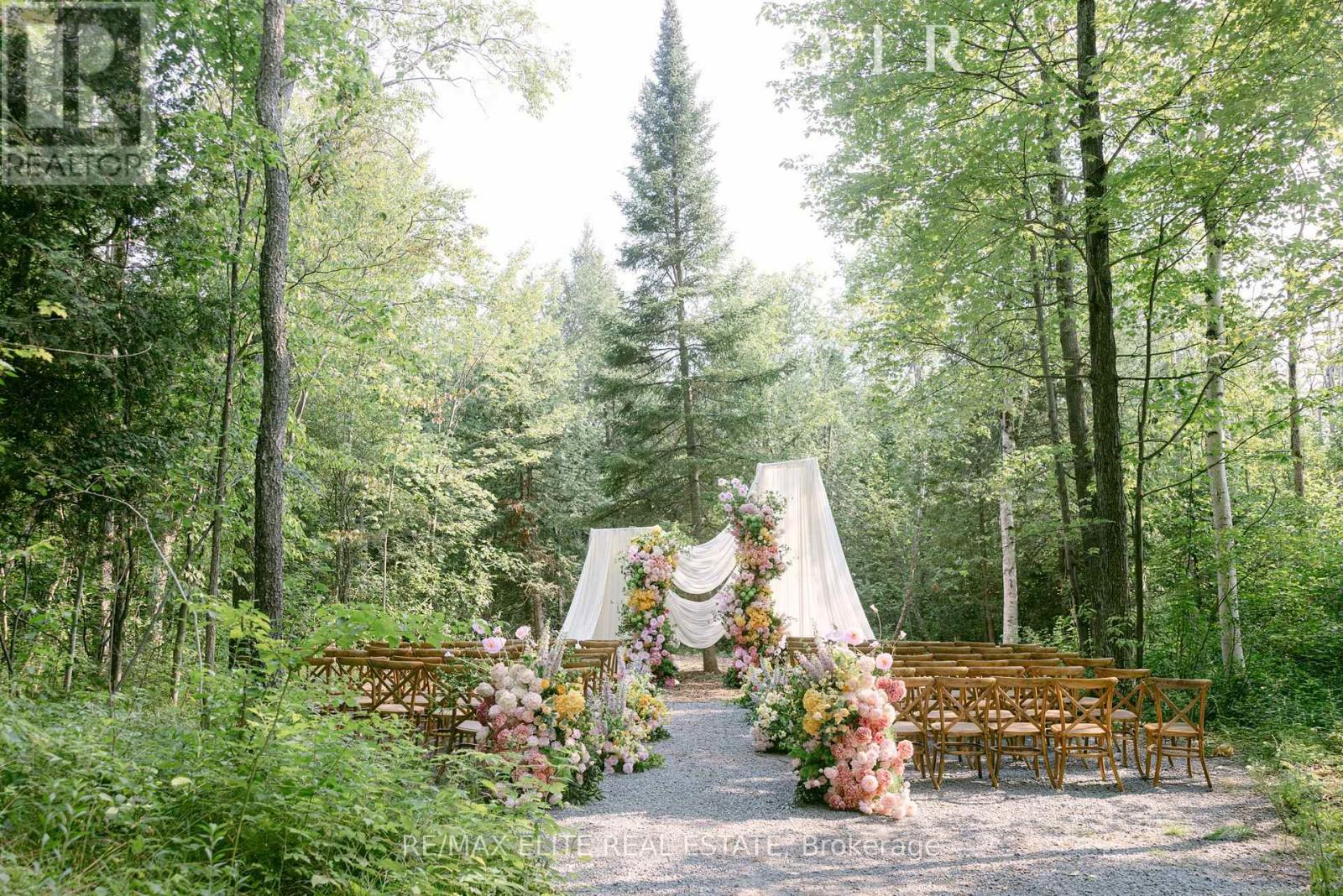 MLS® listing #29180139 for sale located at 4909 HOLBORN ROAD