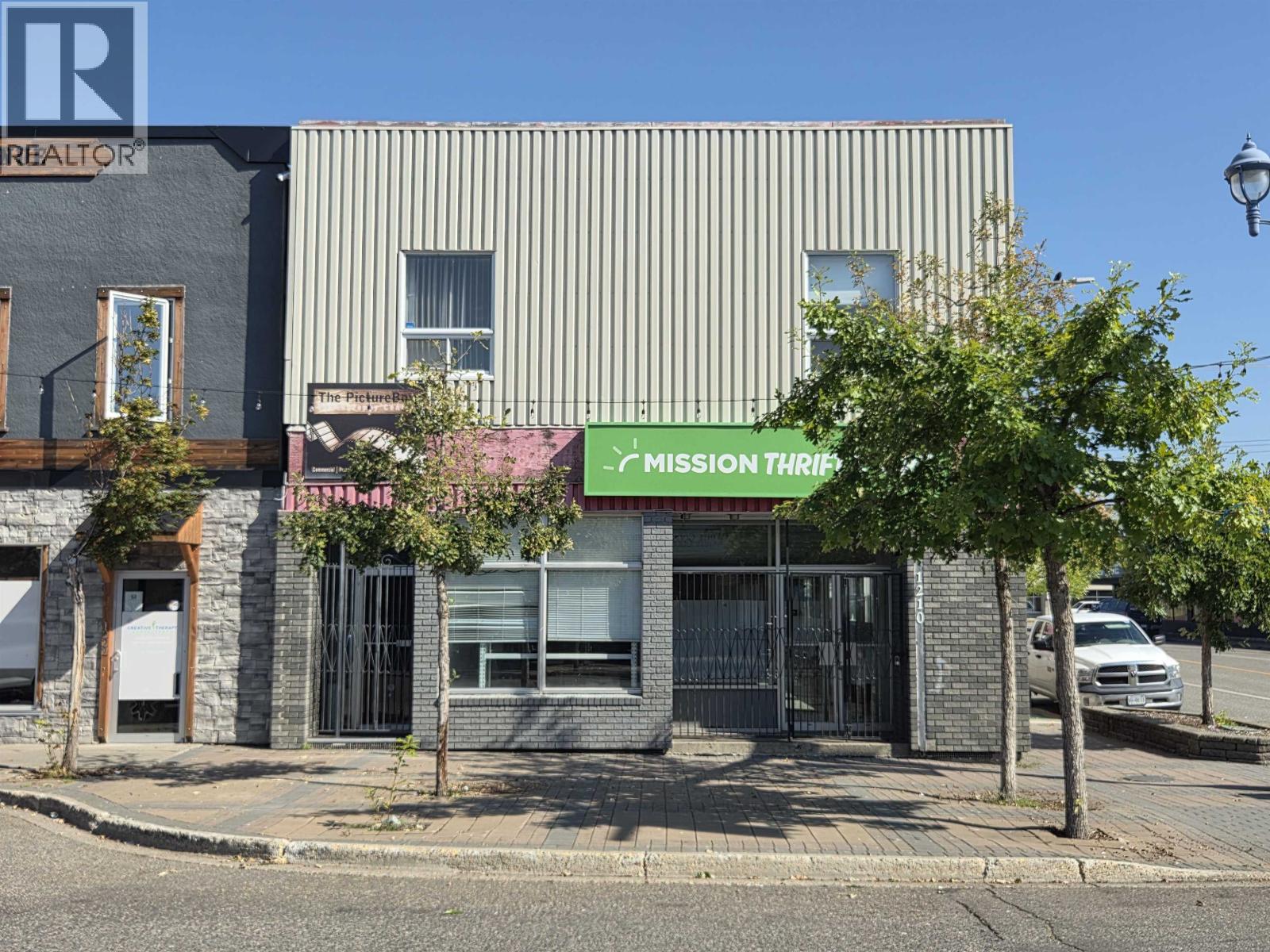 MLS® listing #29184340 for sale located at 1210 3RD AVENUE